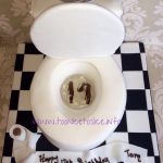 Toilet birthday cake!!