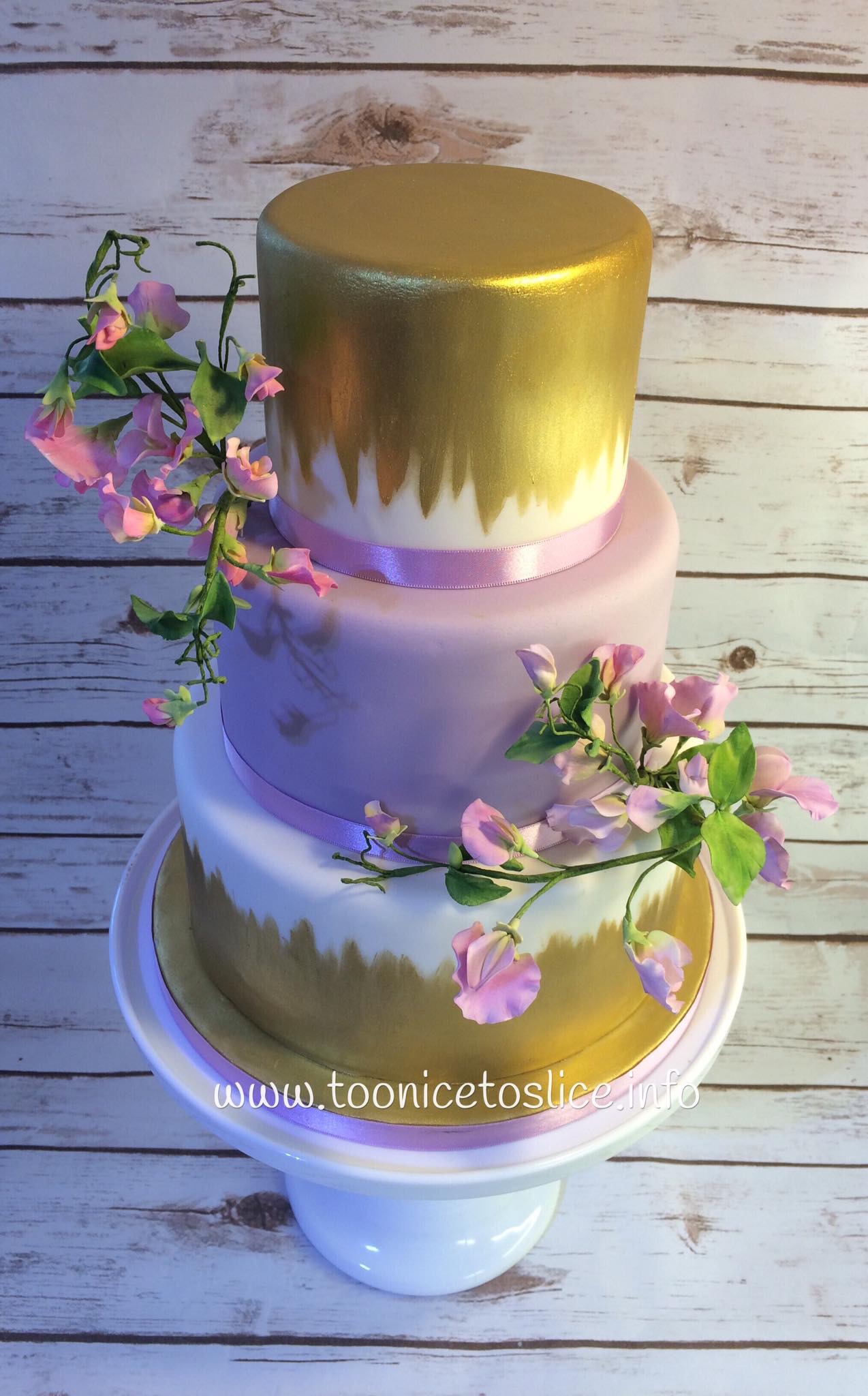 Three Tiered Wedding Cakes