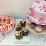 MDessert table and hand painted cakeacarons, Meringues, Chocolate Pots