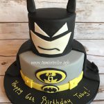 Super hero cake 2