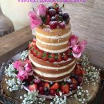 Naked Centrepiece Cake